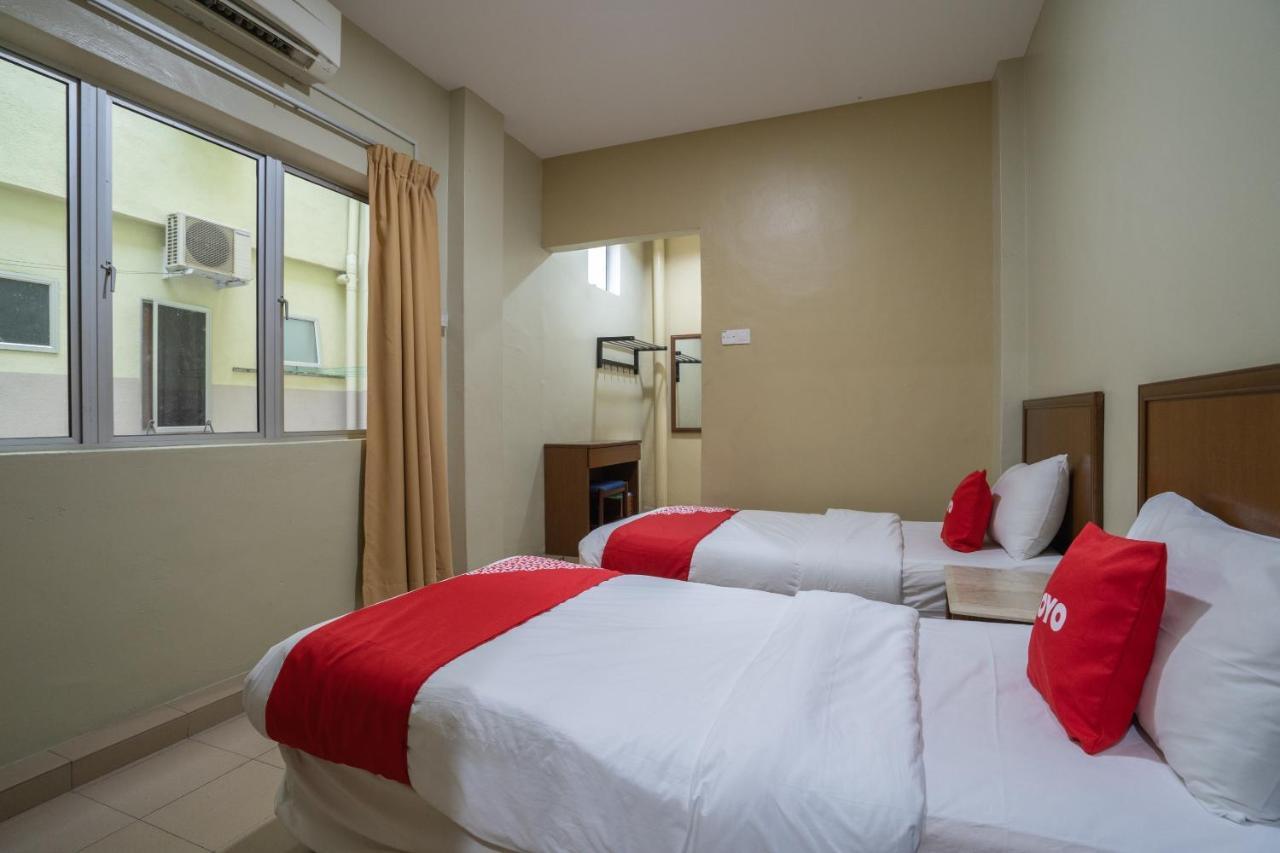 De Clinique Hotel Кампонг-Пасир-Богак Экстерьер фото