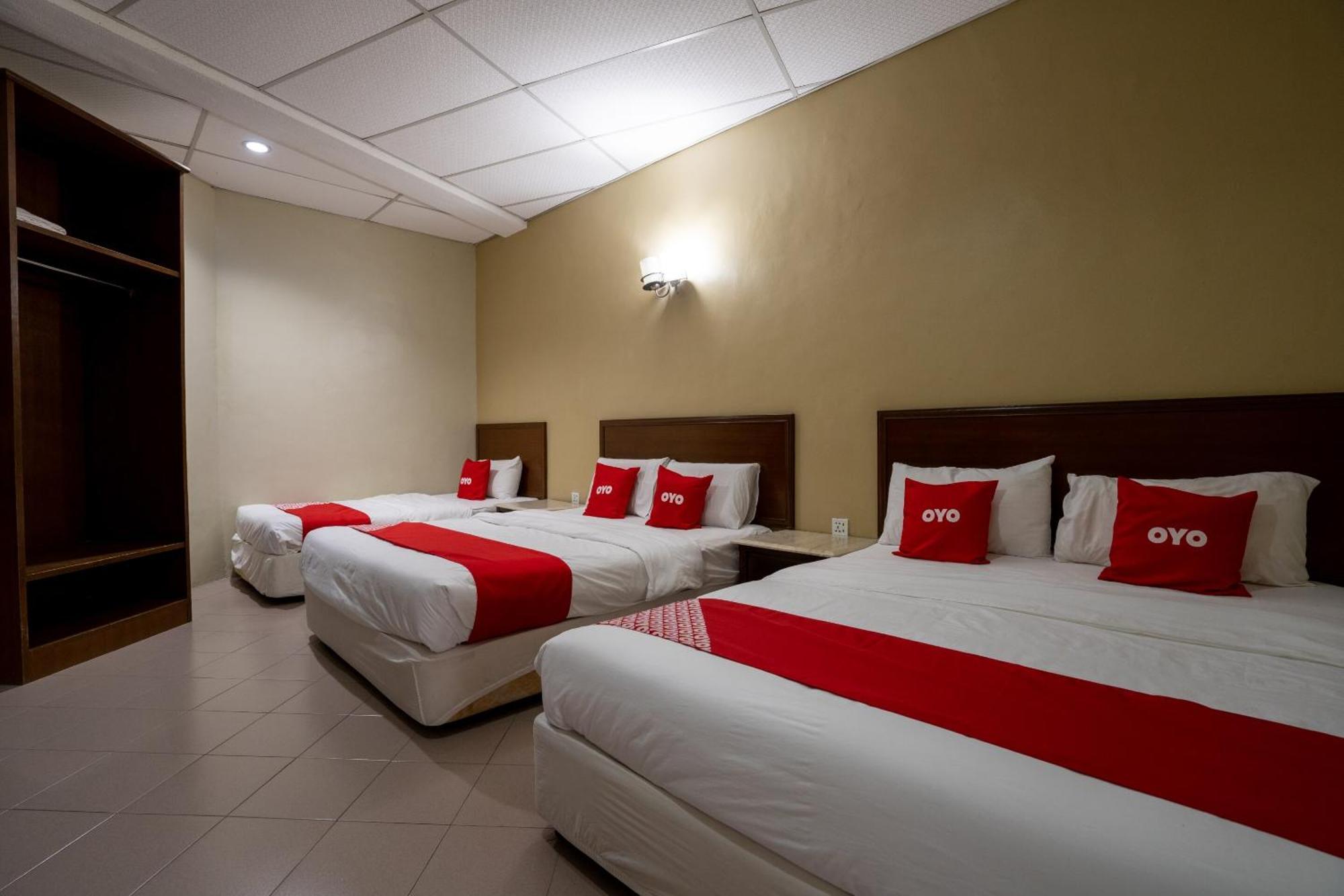 De Clinique Hotel Кампонг-Пасир-Богак Экстерьер фото