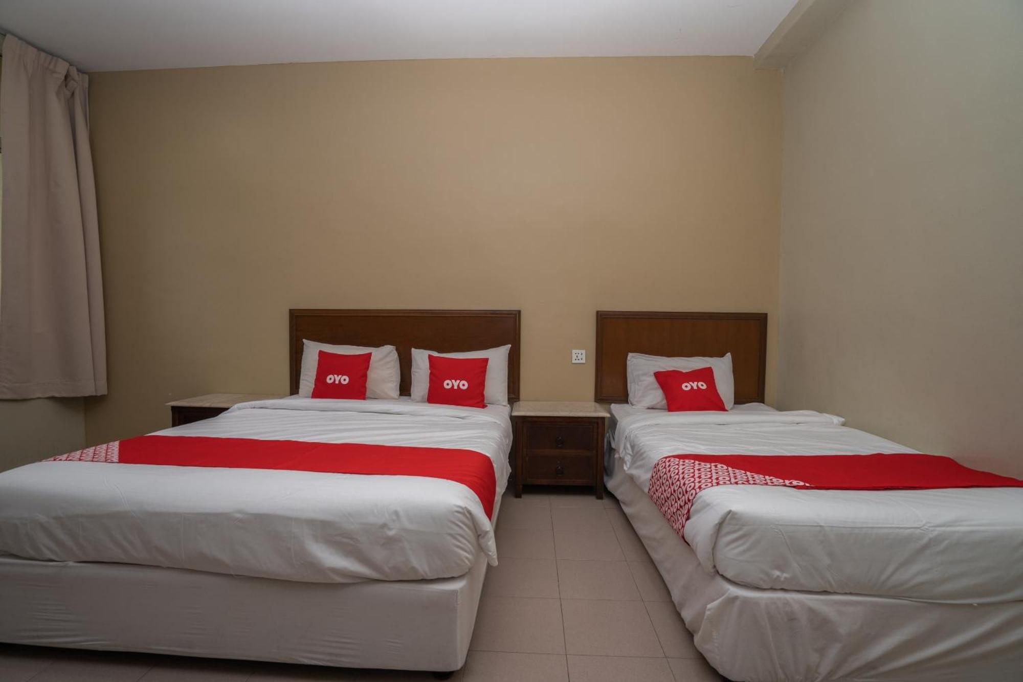 De Clinique Hotel Кампонг-Пасир-Богак Экстерьер фото