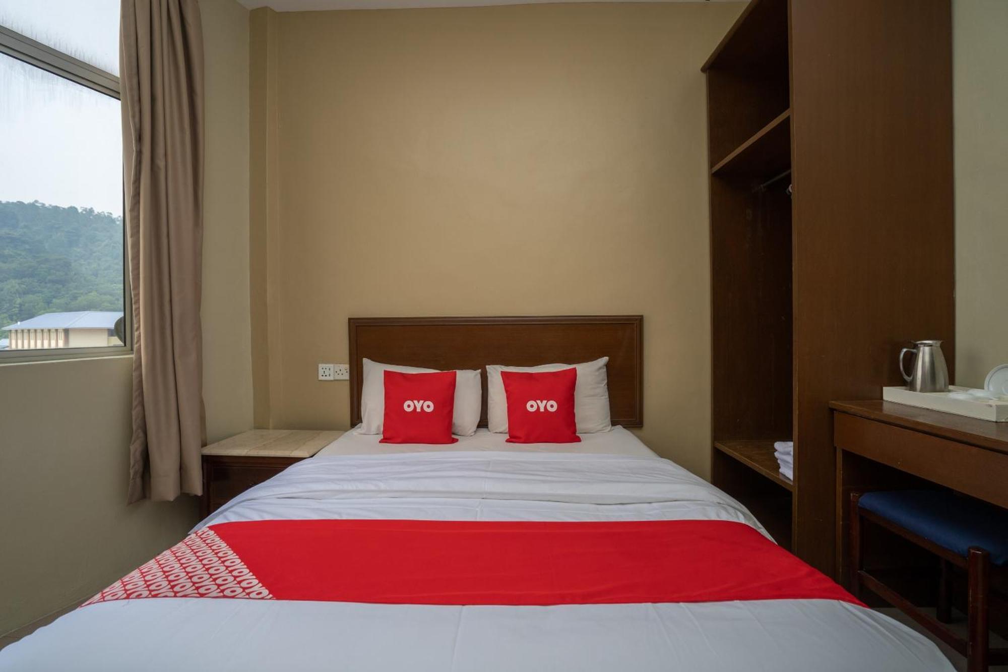 De Clinique Hotel Кампонг-Пасир-Богак Экстерьер фото